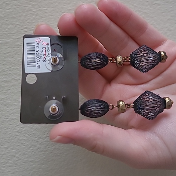 Chico's brassy drop earrings - Picture 2 of 2